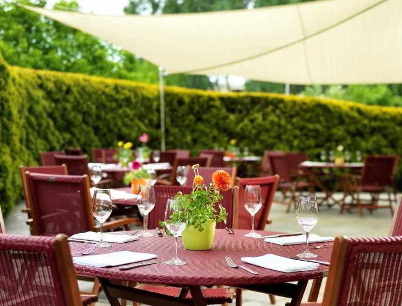Regent Warsaw Hotel Exterior photo Restaurant